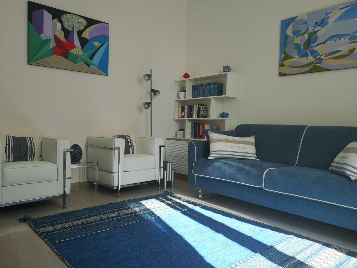Vittoria Home 44 Terracina Buitenkant foto