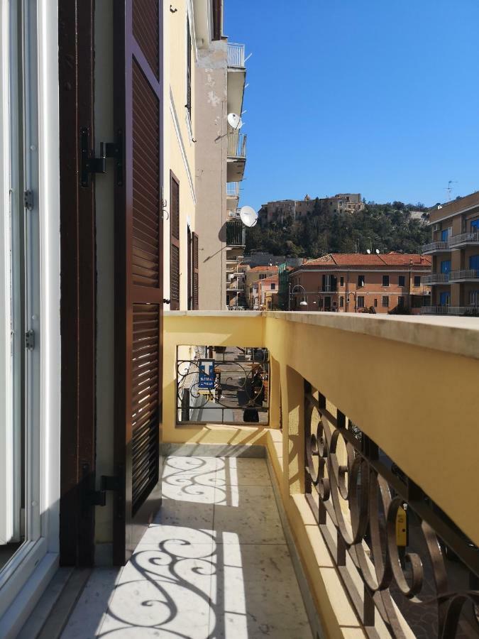 Vittoria Home 44 Terracina Buitenkant foto