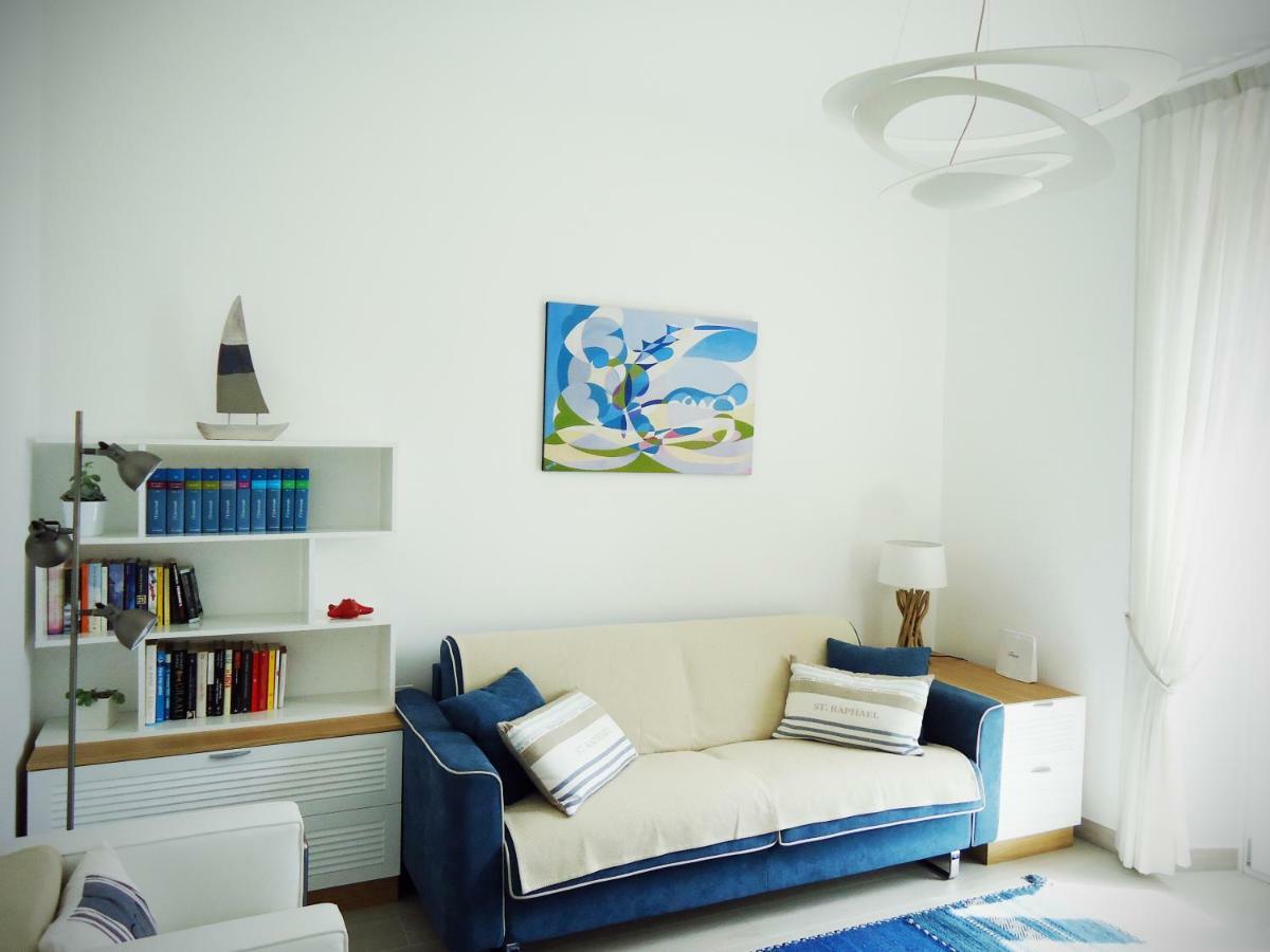 Vittoria Home 44 Terracina Buitenkant foto